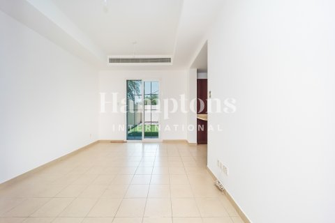 Villa en alquiler en Arabian Ranches 2, Dubai, EAU 2 dormitorios, 173.19999193 m2 № 712646 - foto 11