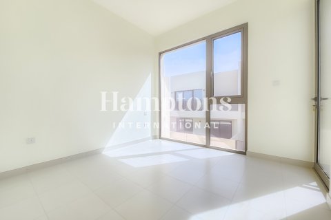 Villa in Dubai South (Dubai World Central), UAE 3 bedrooms, 129.87839400 sq.m. № 712644 - photo 5