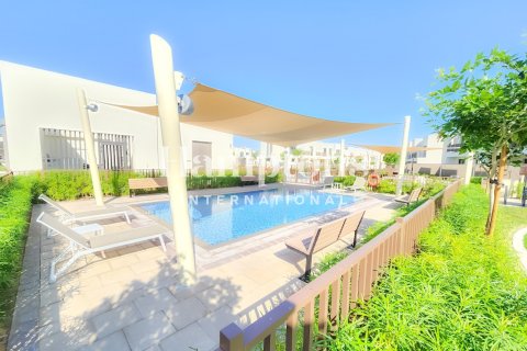 Villa in Dubai South (Dubai World Central), UAE 3 bedrooms, 129.87839400 sq.m. № 712644 - photo 23