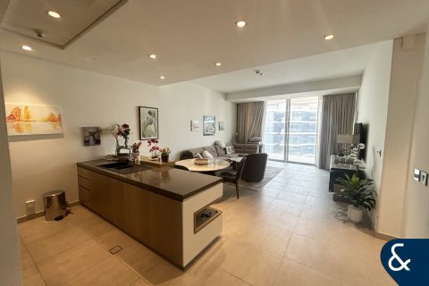 Apartmen di Palm Jumeirah, Dubai, UAE 2 bilik tidur, 137 meter persegi № 668132 - foto 1