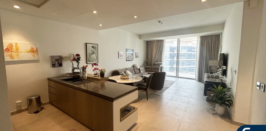 Appartamento a Palm Jumeirah, Dubai, EAU 2 camere da letto, 137 mq. № 668132