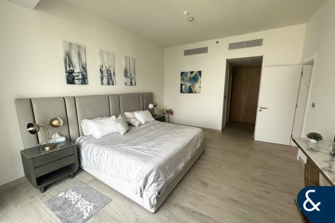 Apartmen di Palm Jumeirah, Dubai, UAE 2 bilik tidur, 137 meter persegi № 668132 - foto 12