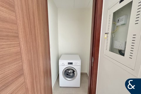 Apartment in Downtown Dubai (Downtown Burj Dubai), UAE 1 bedroom, 81 sq.m. № 668137 - photo 10