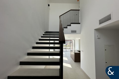 וילה להשכרה ב Town Square, Dubai, איחוד האמירויות  4 חדרי שינה, 379 מ"ר, מספר 668136 - תמונה 8