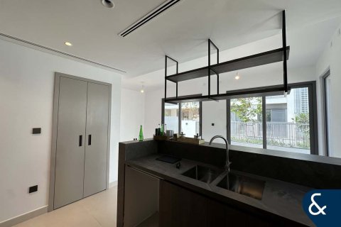 Kamienica do wynajęcia w Tilal Al Ghaf, Dubai, ZEA 4 sypialnie, 229 mkw., nr 668138 - zdjęcie 21