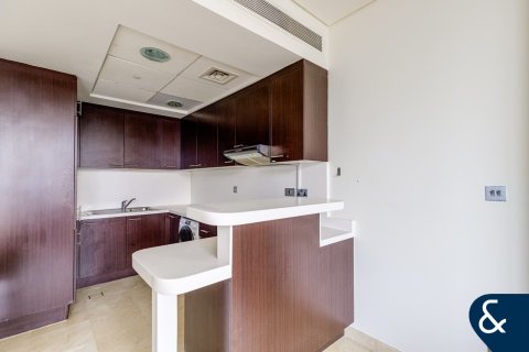 Appartement te huur in DIFC, Dubai, VAE 1 slaapkamer, 79 vr.m., nr 668135 - foto 15