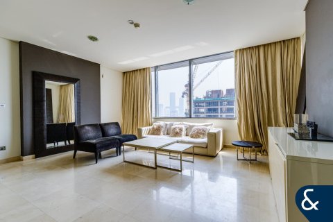 Appartement te huur in DIFC, Dubai, VAE 1 slaapkamer, 79 vr.m., nr 668135 - foto 4