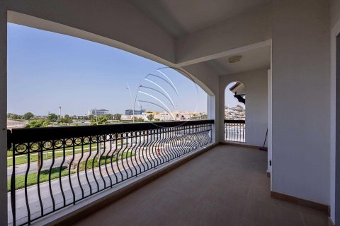 Byt na Yas Island, Abu Dhabi, SAE 2 ložnice, 120 m² Č.: 615432 - fotografie 1
