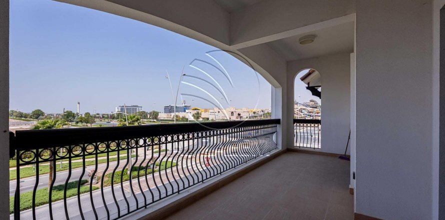 Byt na Yas Island, Abu Dhabi, SAE 2 ložnice, 120 m² Č.: 615432