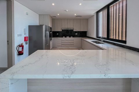 Vilë në Saadiyat Island, Abu Dhabi, Emiratet e Bashkuara Arabe 4 dhoma gjumi, 648 m2. № 615433 - Foto 12