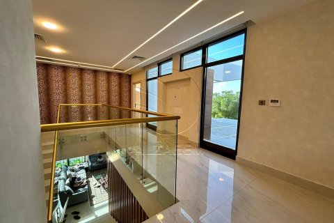 Vilë në Yas Island, Abu Dhabi, Emiratet e Bashkuara Arabe 5 dhoma gjumi, 692 m2. № 615431 - Foto 17