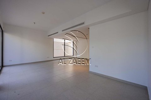 Shtëpi në qytet në Al Salam Street, Abu Dhabi, Emiratet e Bashkuara Arabe 5 dhoma gjumi, 424 m2. № 615464 - Foto 15