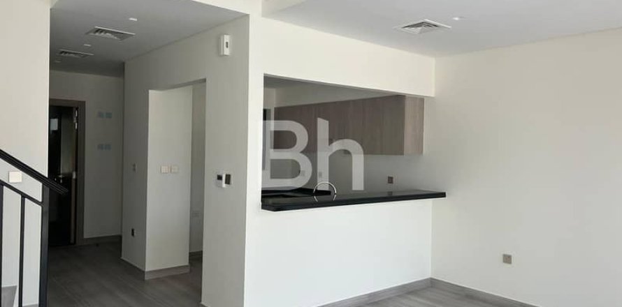 Rumah bandar di DAMAC Hills (Akoya by DAMAC), Dubai, UAE 3 bilik tidur, 149 meter persegi № 645403