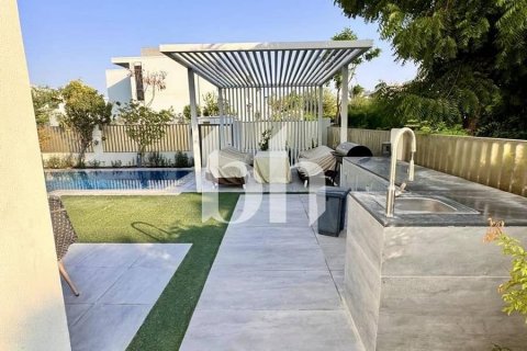 Villa sa Dubai Hills Estate, UAE 3 silid-tulugan, 403 sq.m. № 645409 - larawan 2