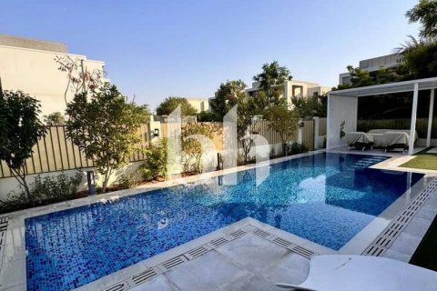 Villa sa Dubai Hills Estate, UAE 3 silid-tulugan, 403 sq.m. № 645409 - larawan 1
