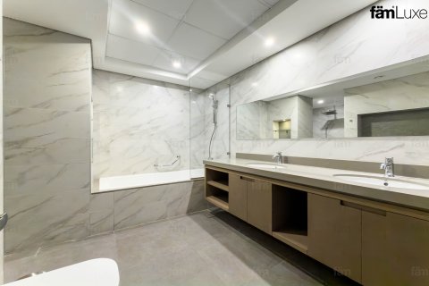 Apartment til leje i Downtown Dubai (Downtown Burj Dubai), Dubai, UAE 3 soveværelser, 245 kvm № 693093 - foto 18