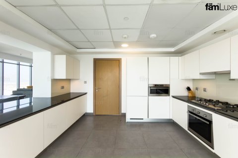 Apartment til leje i Downtown Dubai (Downtown Burj Dubai), Dubai, UAE 3 soveværelser, 245 kvm № 693093 - foto 9