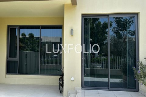 Townhouse in Dubai Hills Estate, Dubai, UAE 5 bedrooms, 298 sq.m. № 628227 - photo 15
