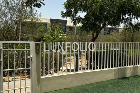 Townhouse in Dubai Hills Estate, Dubai, UAE 5 bedrooms, 298 sq.m. № 628227 - photo 16