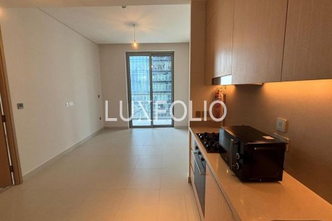 Dzīvoklis Downtown Dubai (Downtown Burj Dubai), Dubaijā, AAE 1 istaba, 76 m2 Nr. 628228 - attēls 2
