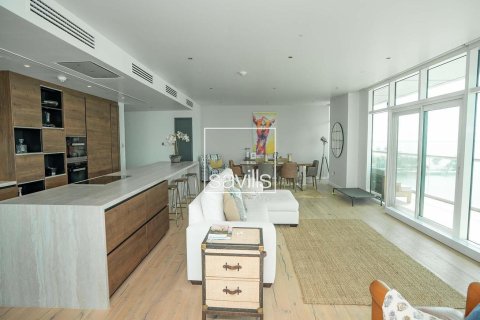 Apartament na sprzedaż w Al Raha Beach, Abu Dhabi, ZEA 3 sypialnie, 241.92 mkw., nr 755355 - zdjęcie 3