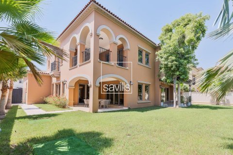 Villa en venta en Saadiyat Island, Abu Dhabi, EAU 5 dormitorios, 764.78 m2 № 755356 - foto 2