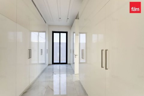 Vila di Dubai, UAE 7 bilik tidur, 867.1 meter persegi № 614171 - foto 24
