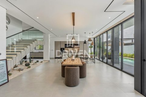 Vila u gradu Nadd Al Sheba, Dubai, UAE 5 spavaće sobe, 930.24 m2 Br. 744127 - Slika 6