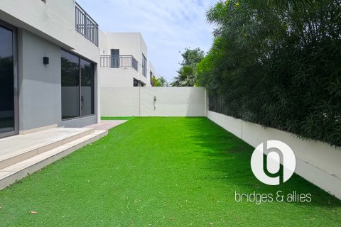 Villa in Dubai Hills Estate, UAE 4 bedrooms, 282 sq.m. № 707698 - photo 17
