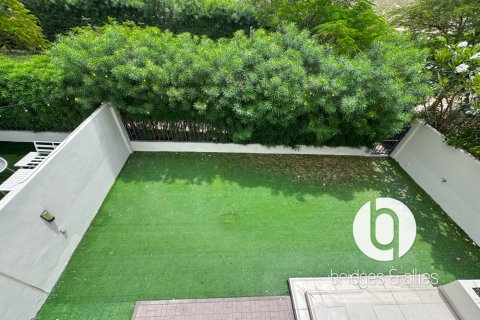 Villa in Dubai Hills Estate, UAE 4 bedrooms, 282 sq.m. № 707698 - photo 2