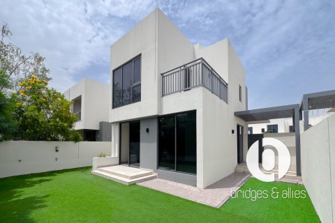 Villa in Dubai Hills Estate, UAE 4 bedrooms, 282 sq.m. № 707698 - photo 3