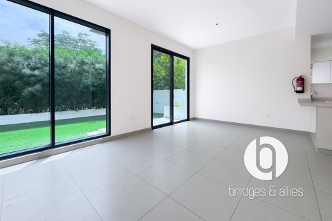 Villa in Dubai Hills Estate, UAE 4 bedrooms, 282 sq.m. № 707698 - photo 5