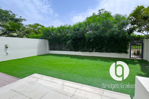 Villa in Dubai Hills Estate, UAE 4 bedrooms, 282 sq.m. № 707698 - photo 20