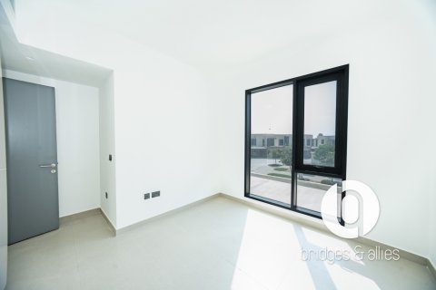 Villa in Dubai Hills Estate, UAE 4 bedrooms, 202 sq.m. № 707699 - photo 11