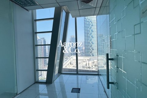 Office in Business Bay, Dubai, UAE 108 sq.m. № 707695 - photo 6