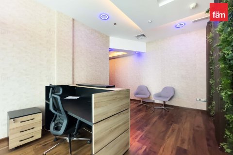 Zyrë në Business Bay, Dubai, Emiratet e Bashkuara Arabe 89.9 m2. № 622969 - Foto 6