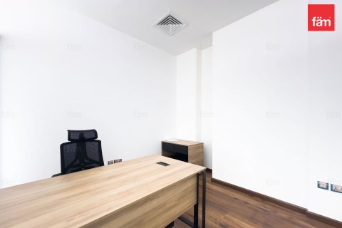 Zyrë në Business Bay, Dubai, Emiratet e Bashkuara Arabe 89.9 m2. № 622969 - Foto 12