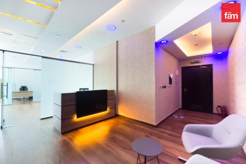 Zyrë në Business Bay, Dubai, Emiratet e Bashkuara Arabe 89.9 m2. № 622969 - Foto 3