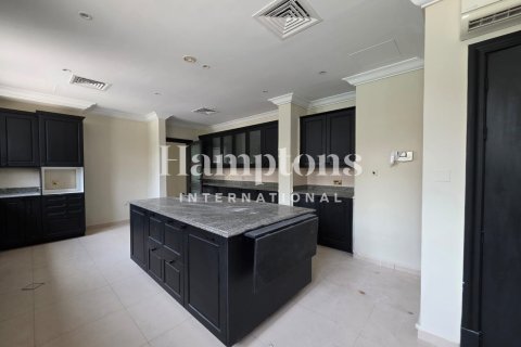 Villa à Palm Jumeirah, Dubai, EAU: 6 chambres, 650.321 m2 № 696619