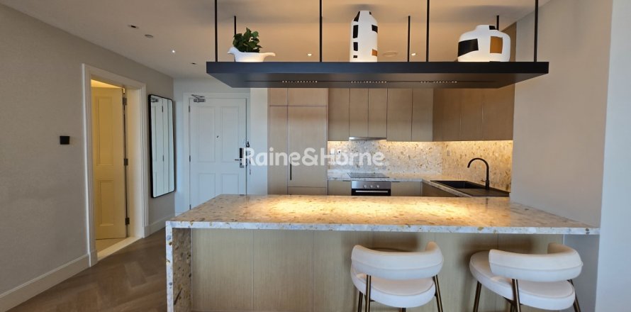 Byt v Al Barsha, Dubai, SAE 2 ložnice, 138.3 m² Č.: 707657
