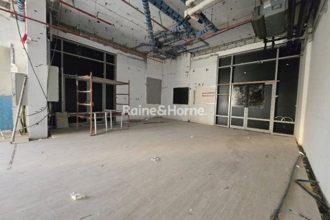 阿联酋 Dubai Al Barsha 待租 : 561 平方米 , 编号707655 - 照片 2
