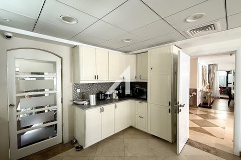 Huvila Meadows, Dubai, Arabiemiraatit 5 makuuhuonetta, 565 m2 № 685826 - kuva 10