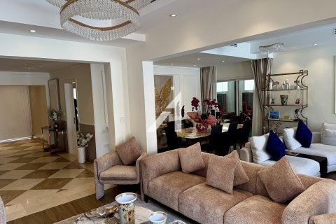 Huvila Meadows, Dubai, Arabiemiraatit 5 makuuhuonetta, 565 m2 № 685826 - kuva 5