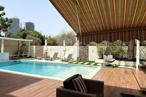 Huvila Meadows, Dubai, Arabiemiraatit 5 makuuhuonetta, 565 m2 № 685826 - kuva 26