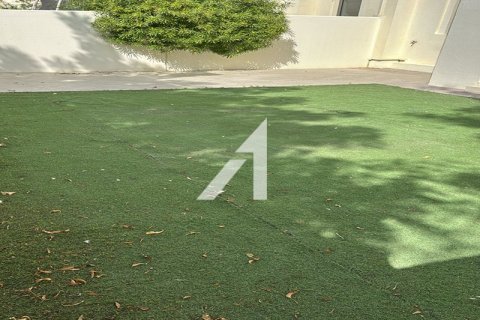 Vila v Reem, Dubai, SAE 3 spálne, 197 m2 č. 685827 - Fotografia 20