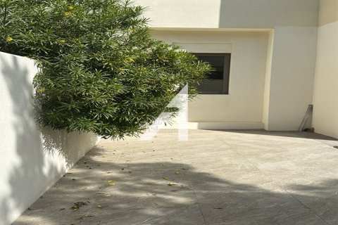 Vila v Reem, Dubai, SAE 3 spálne, 197 m2 č. 685827 - Fotografia 17