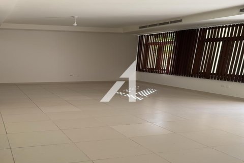 Vila v Reem, Dubai, SAE 3 spálne, 197 m2 č. 685827 - Fotografia 2