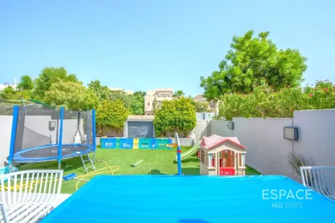 ویلا برای اجاره در The Lakes، Dubai، امارات متحده عربی 3 خوابه ، 233 متر مربع ، شماره 738303 - تصویر 13