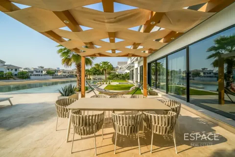 Vilë në Palm Jumeirah, Dubai, Emiratet e Bashkuara Arabe 5 dhoma gjumi, 836 m2. № 738047 - Foto 21