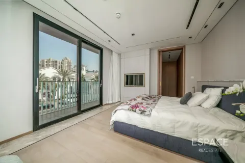 Vilë në Palm Jumeirah, Dubai, Emiratet e Bashkuara Arabe 5 dhoma gjumi, 836 m2. № 738047 - Foto 19